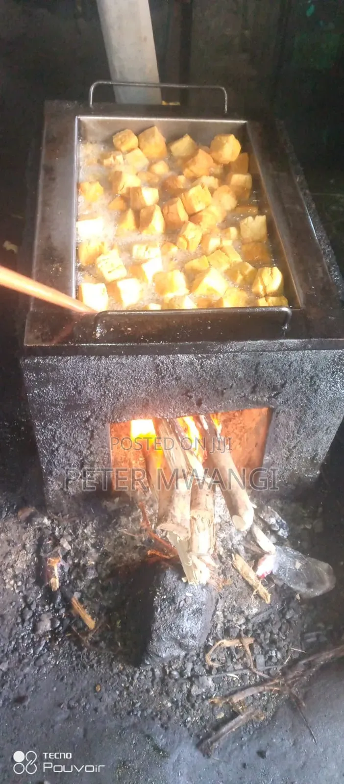 Mandazi and Kaangumu Cooker