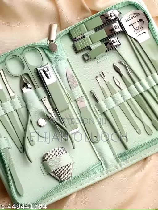 22pcs Grooming Manicure Nail Care Set* - main view