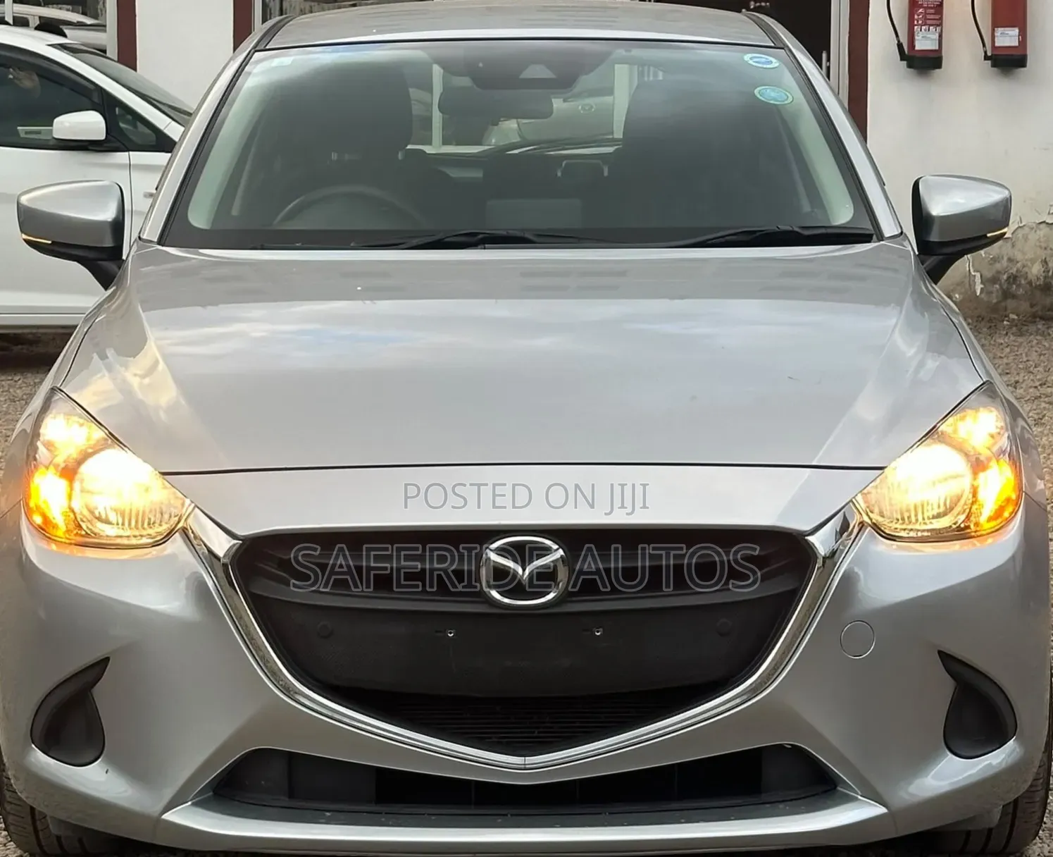 Mazda Demio 2019 Silver