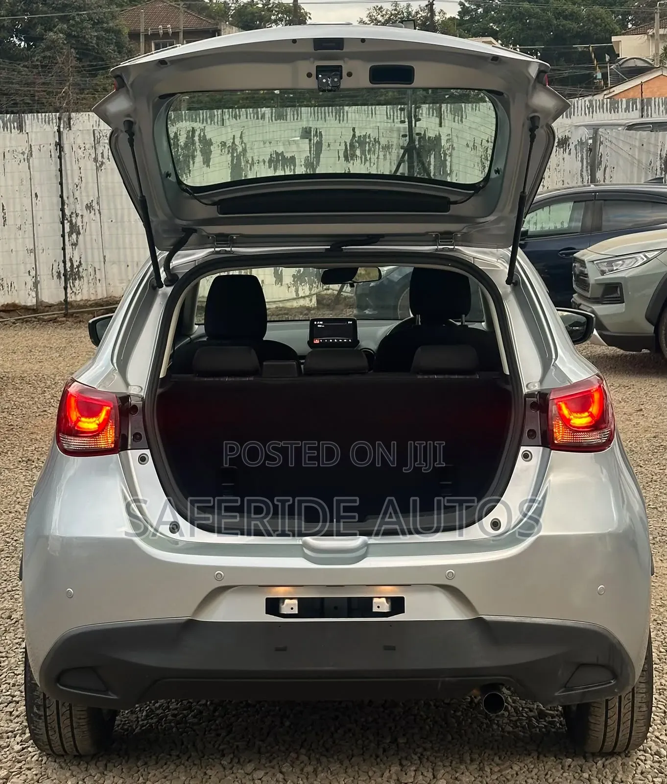 Mazda Demio 2019 Silver
