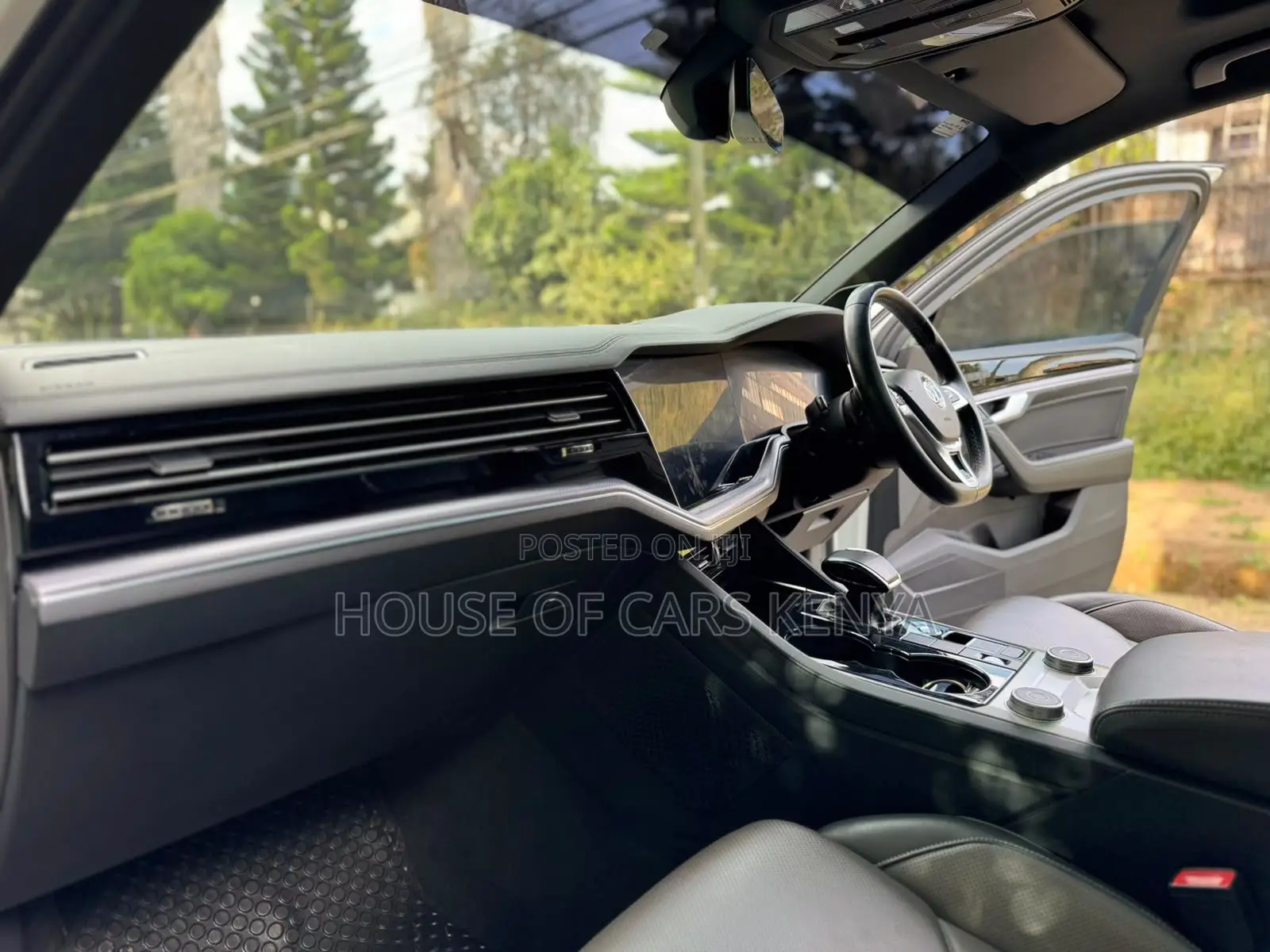 Volkswagen Touareg 2020 Pearl