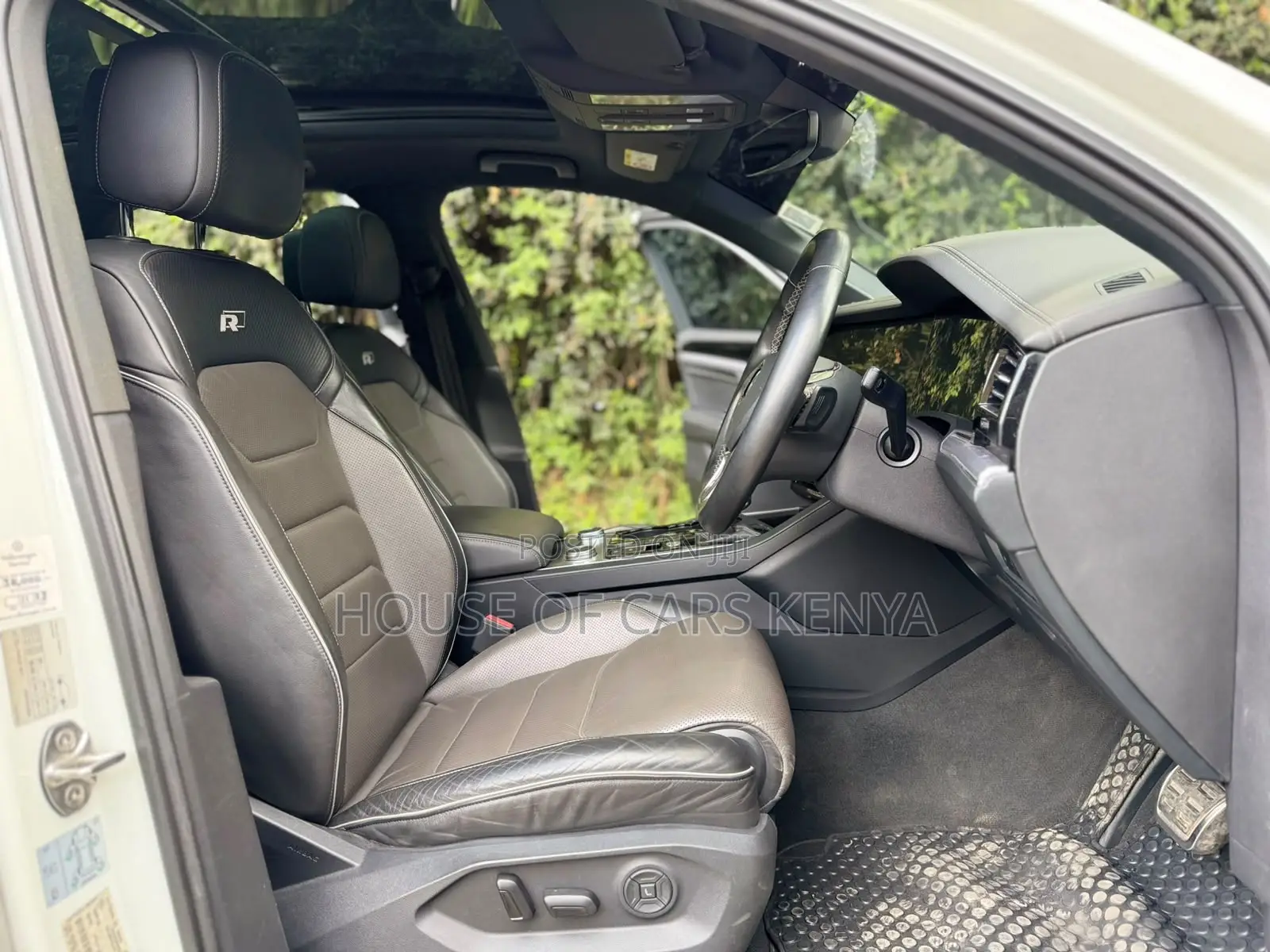 Volkswagen Touareg 2020 Pearl