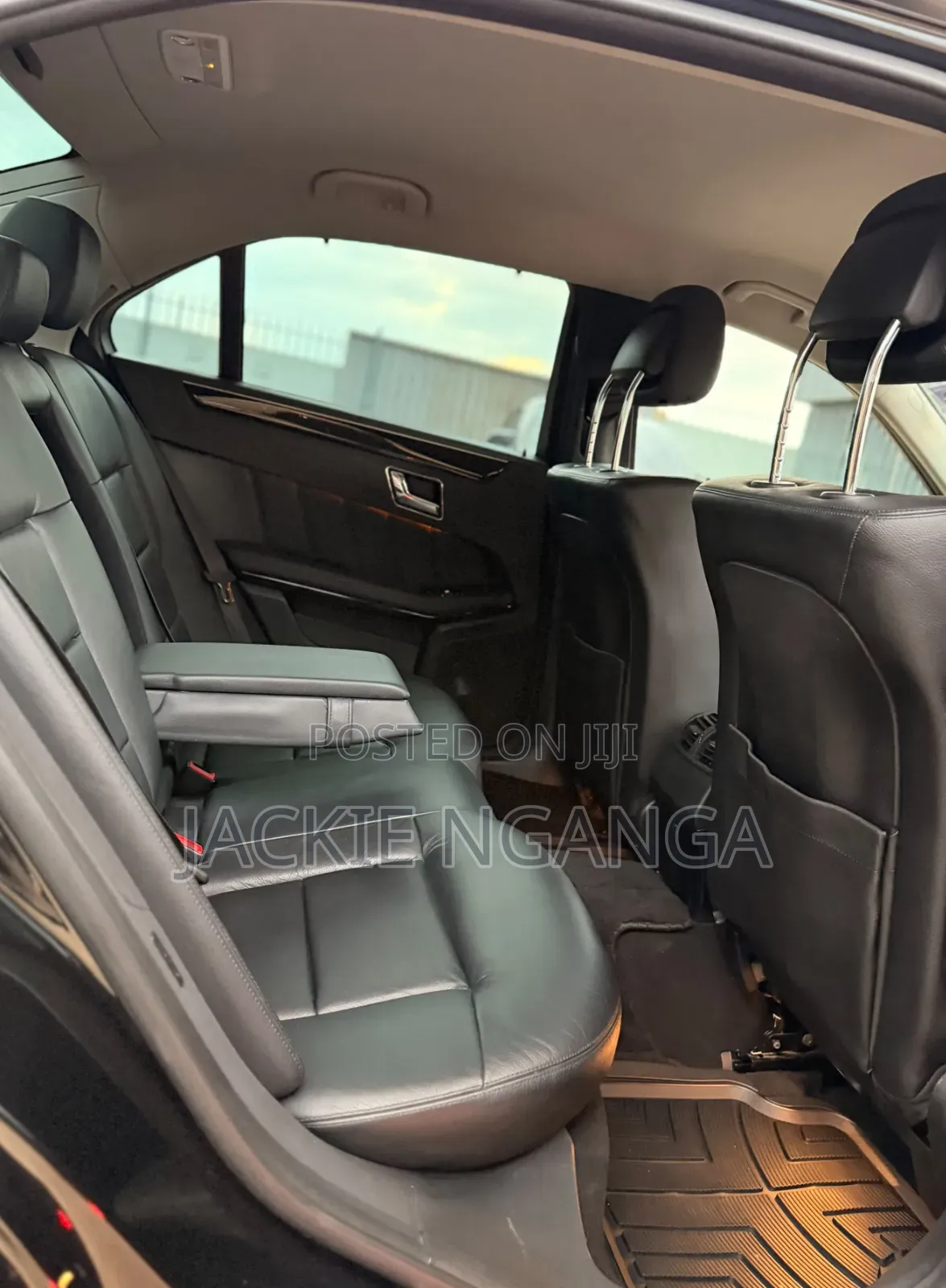 Mercedes-Benz E350 2010 Black