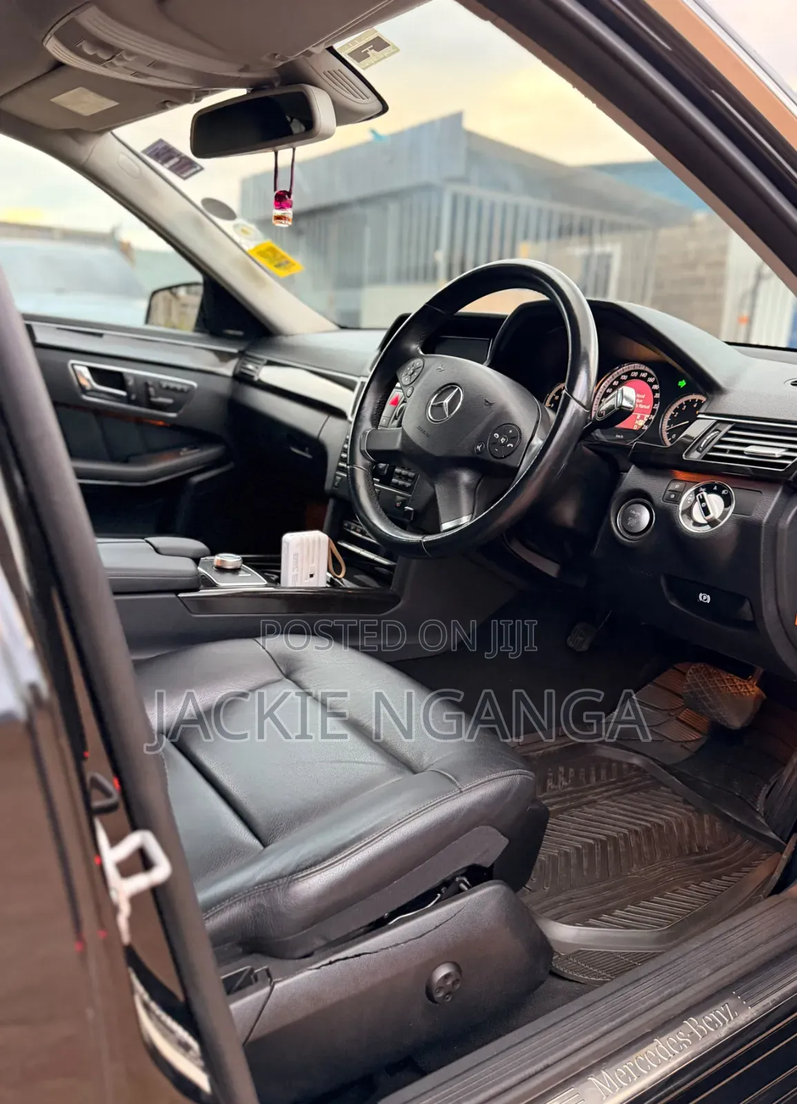 Mercedes-Benz E350 2010 Black