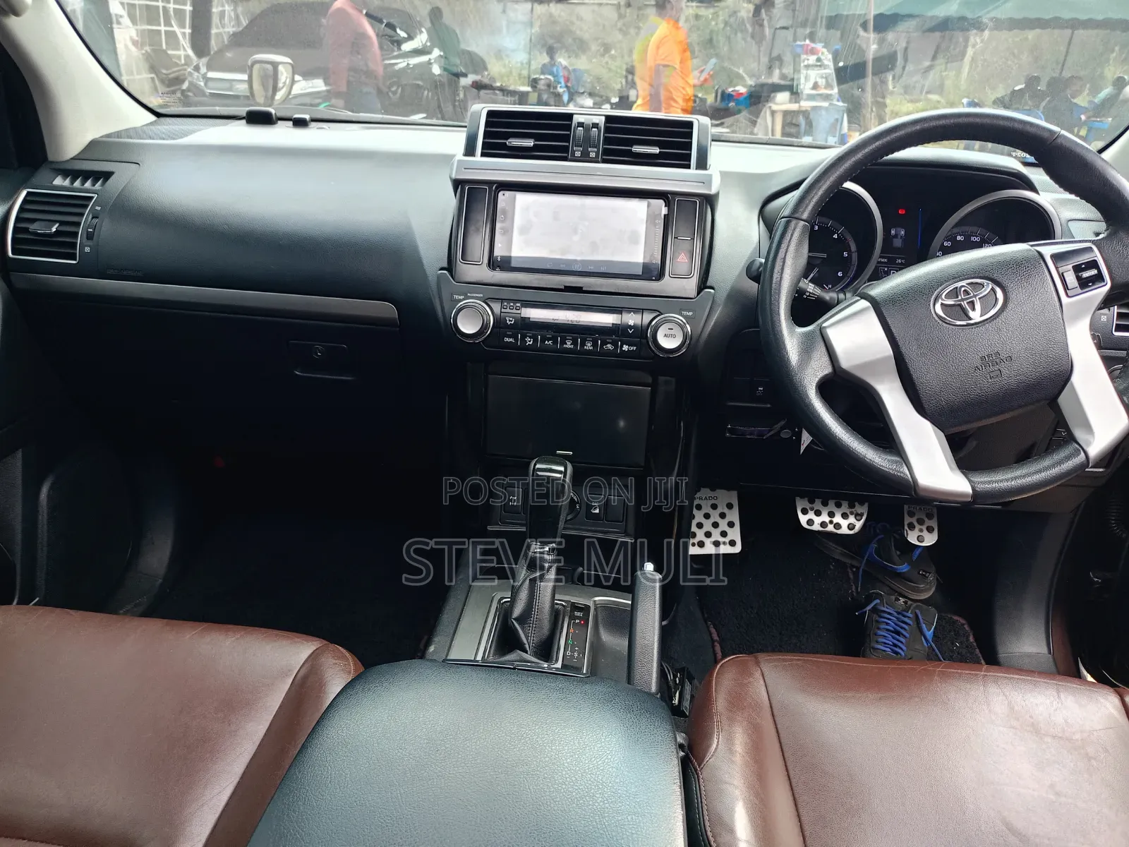 Toyota Land Cruiser Prado 2017 Brown