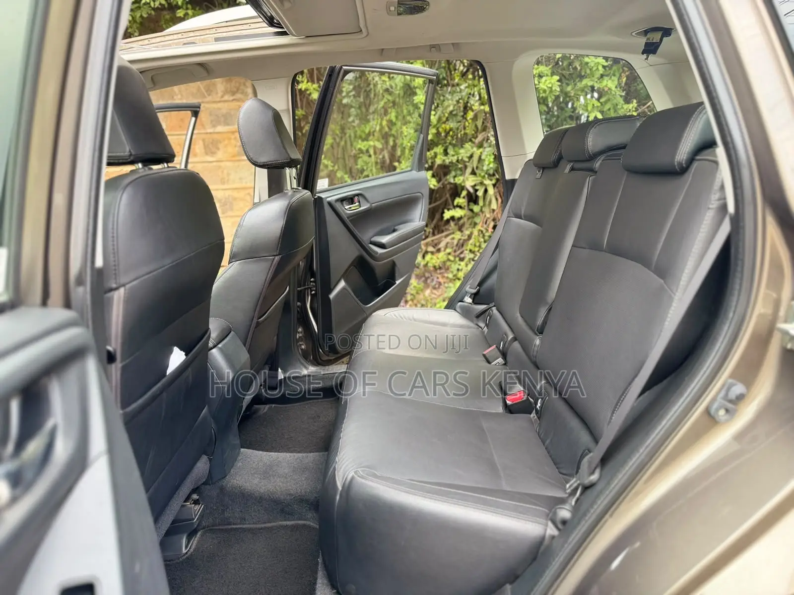 Subaru Forester 2019 Gray