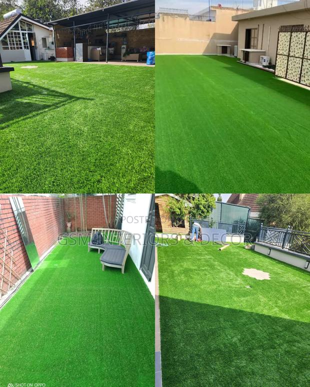 Artificial Green Grass for Urban Landscaping - main view