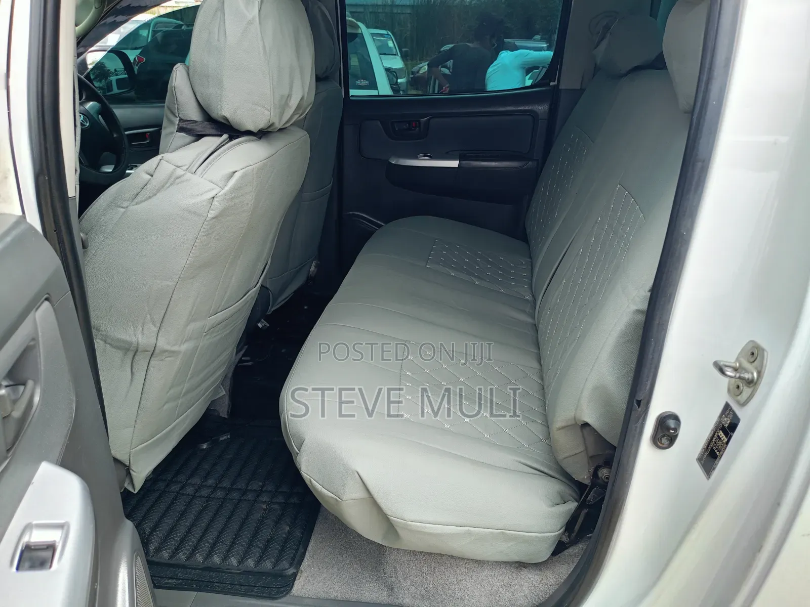Toyota Hilux 2014 White