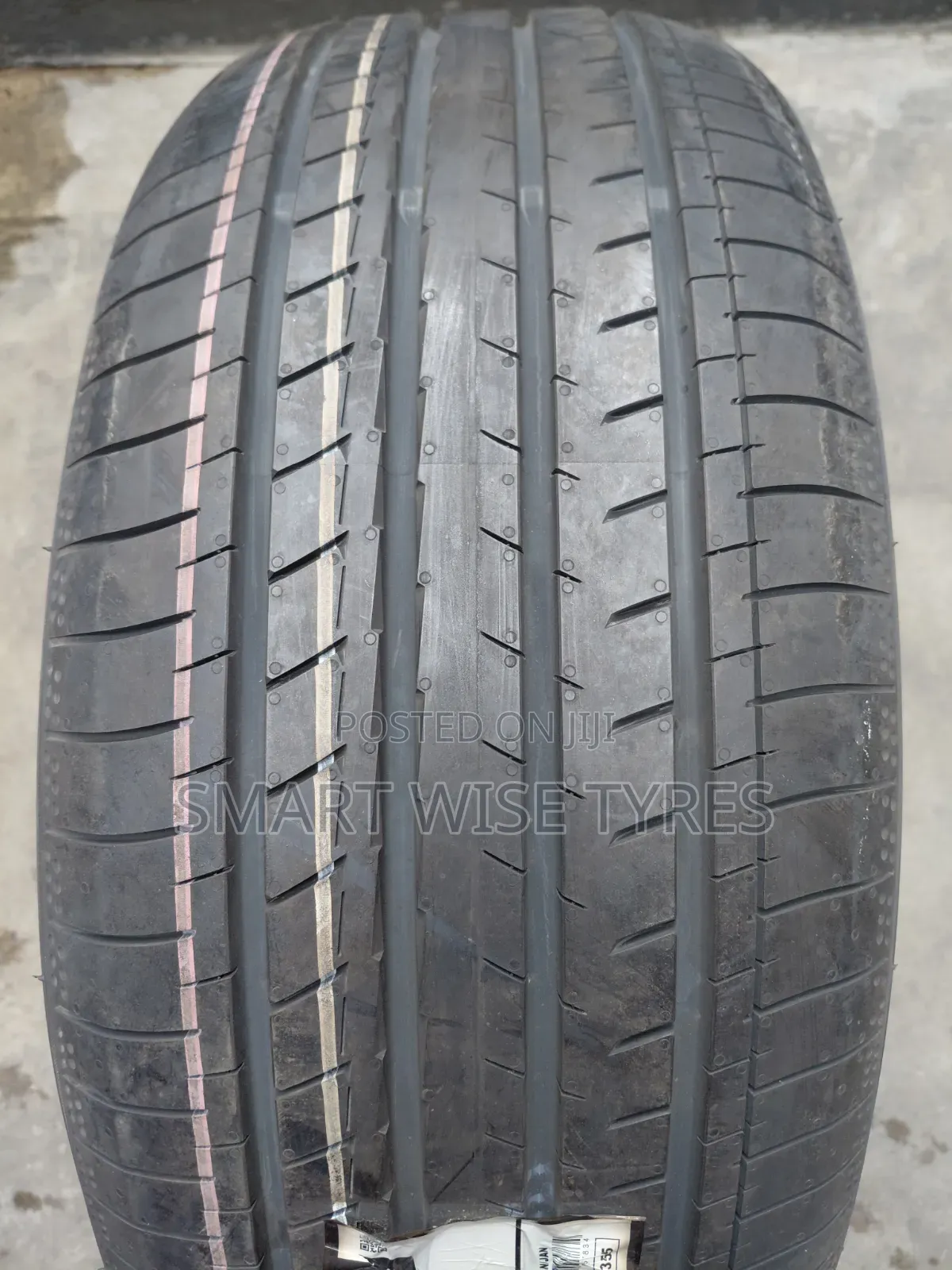 225/45r18 Yokohama