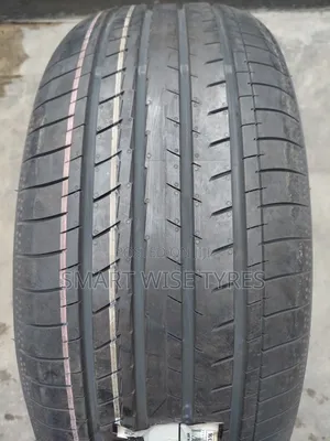 225/45r18 Yokohama