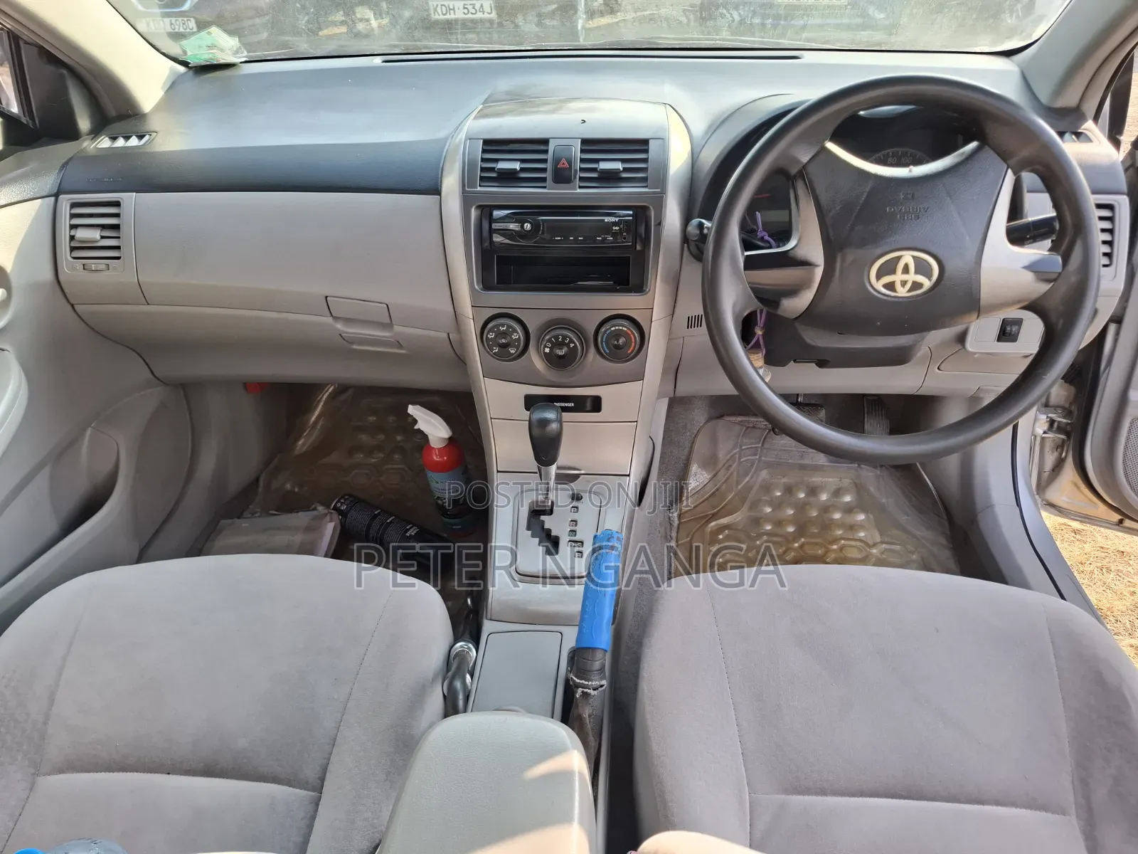Toyota Axio 2010 Silver