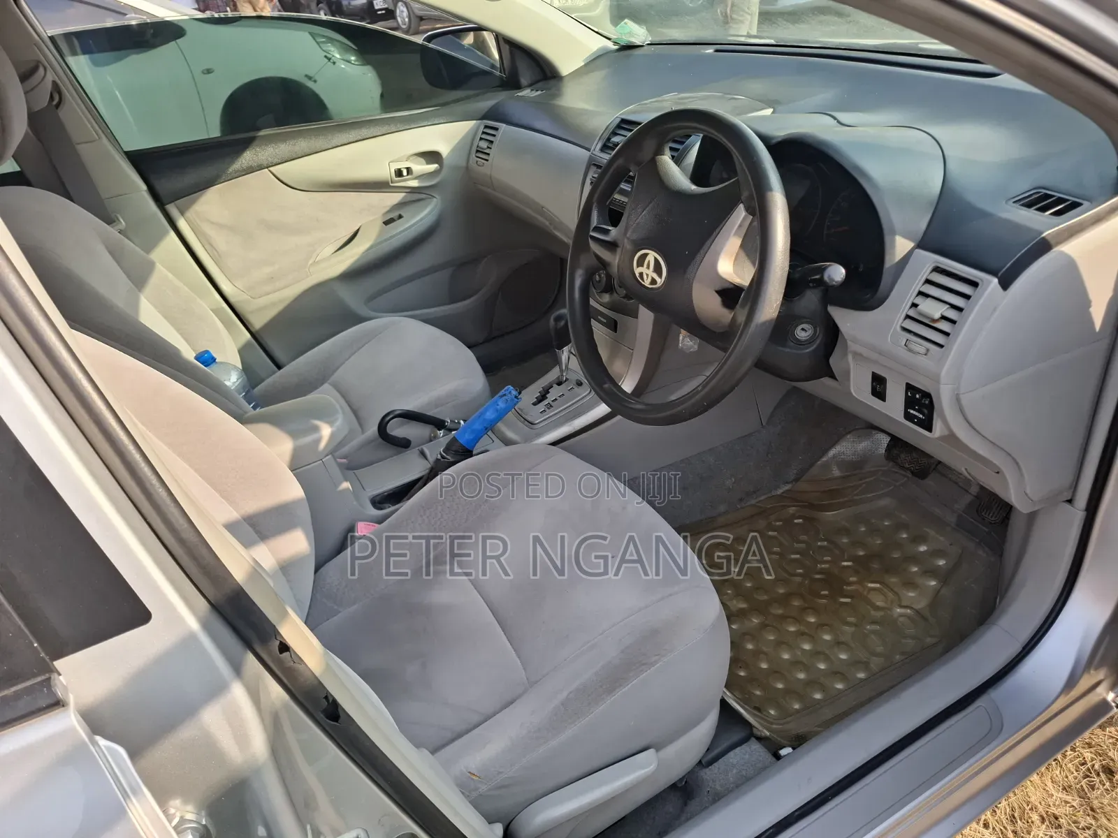 Toyota Axio 2010 Silver