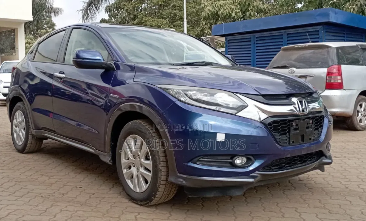 Honda Vezel 2018 Blue