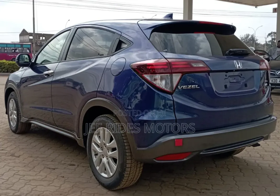 Honda Vezel 2018 Blue