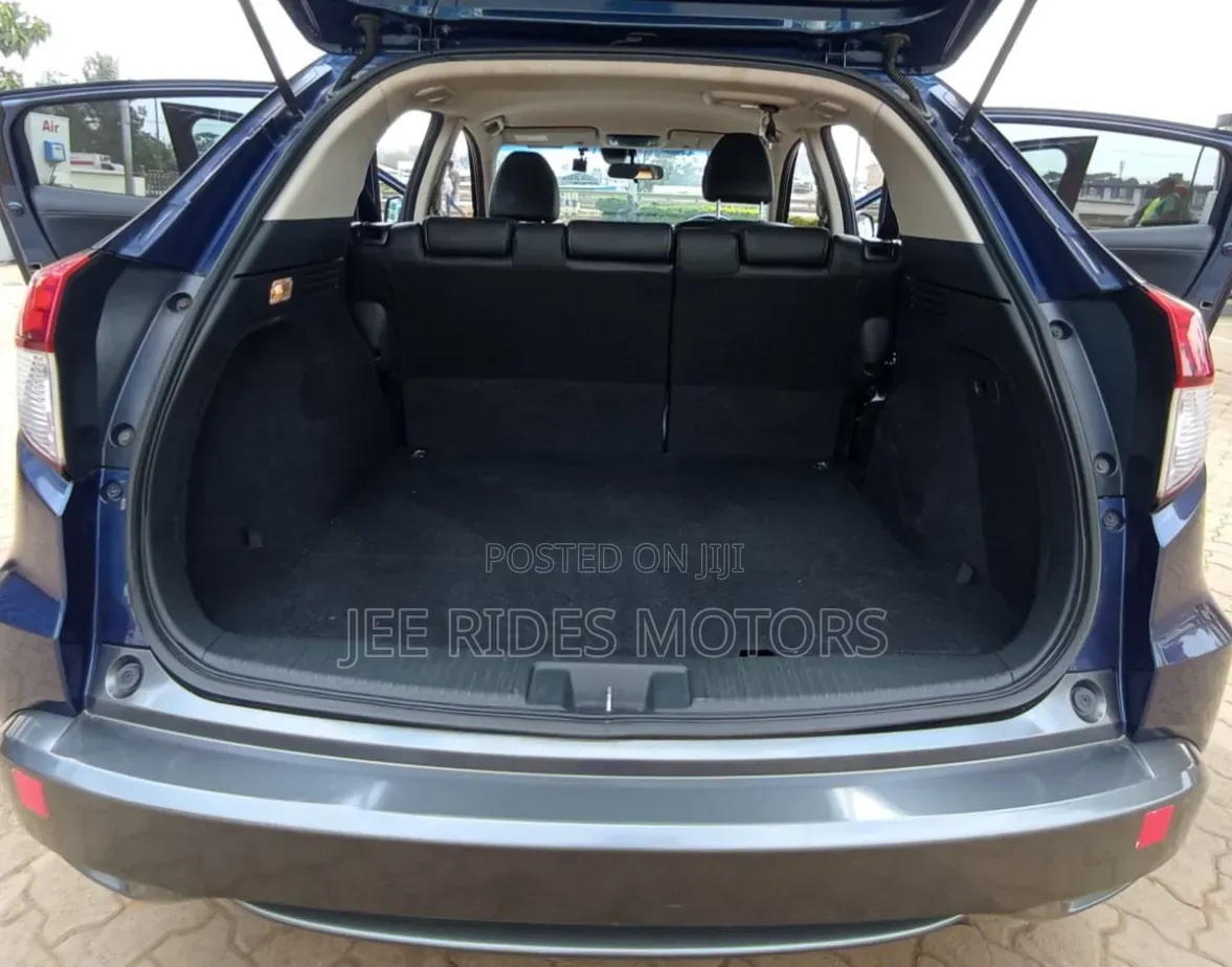 Honda Vezel 2018 Blue