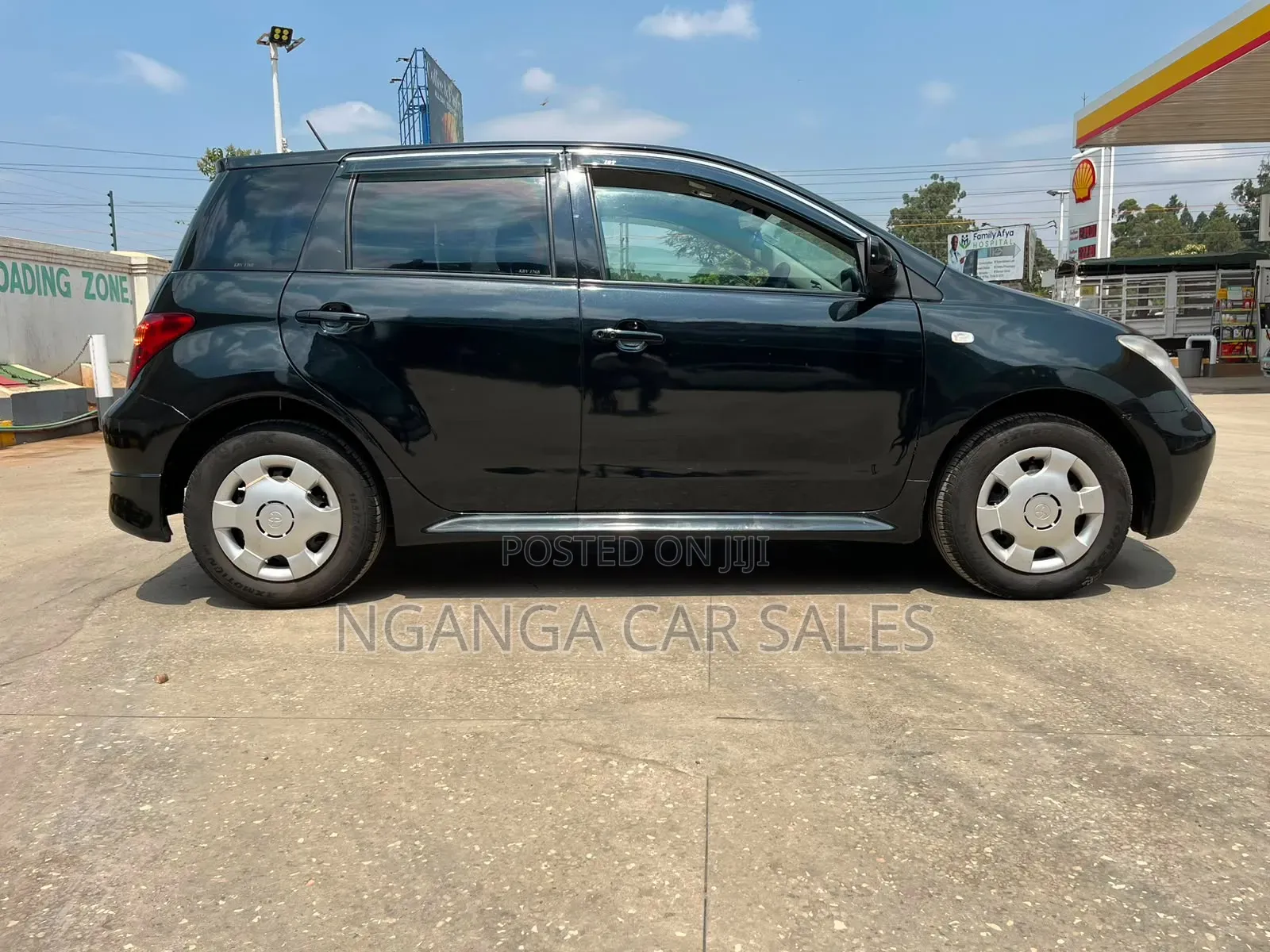 Toyota IST 2006 Black