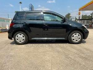 Toyota IST 2006 Black