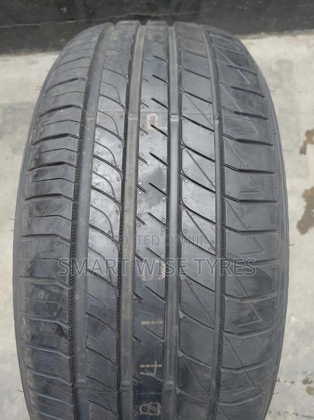 235/50r18 Dunlop - thumbnail 2