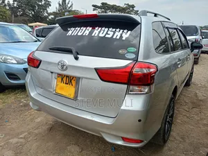 Toyota Corolla Fielder 2015 Silver