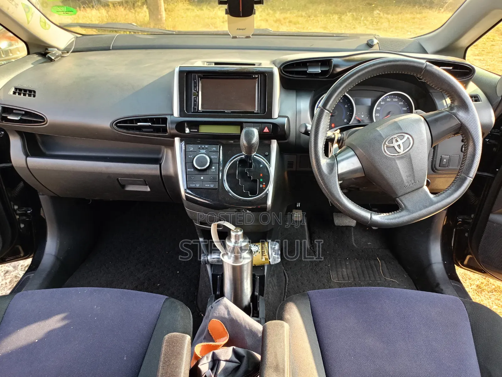 Toyota Wish 2014 Black