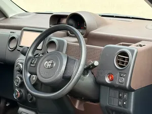 Toyota Spade 2019 Black