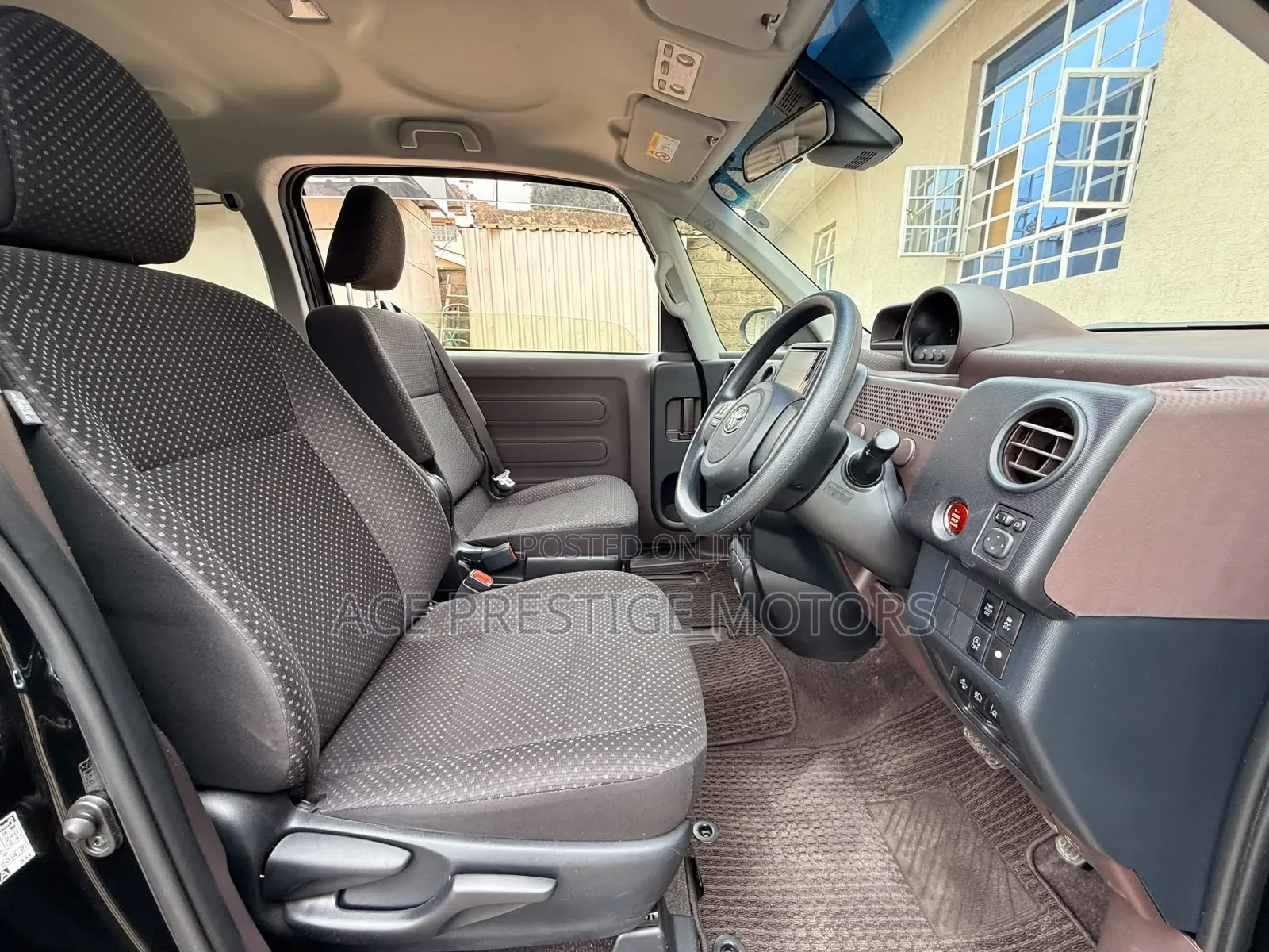 Toyota Spade 2019 Black