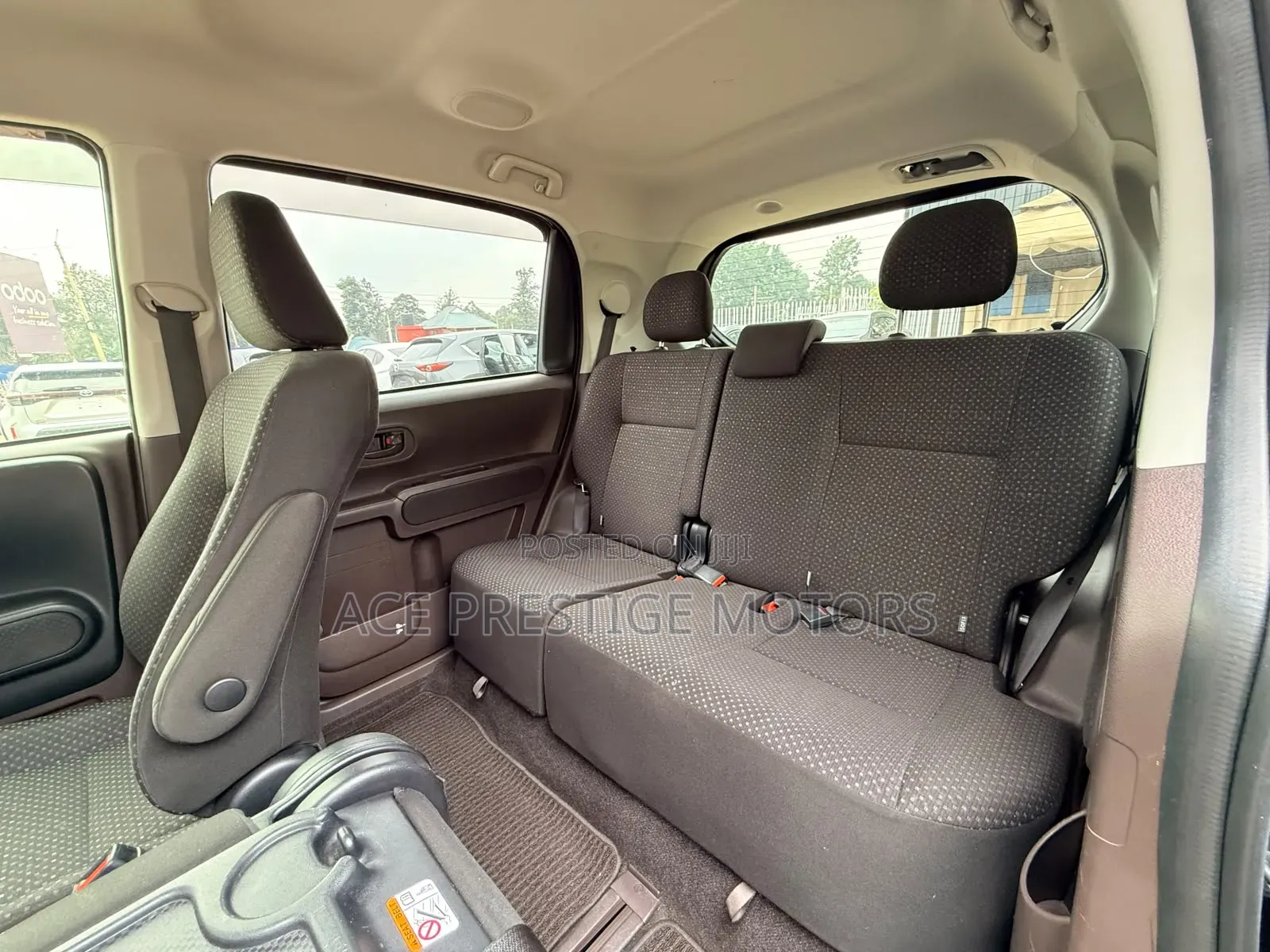 Toyota Spade 2019 Black