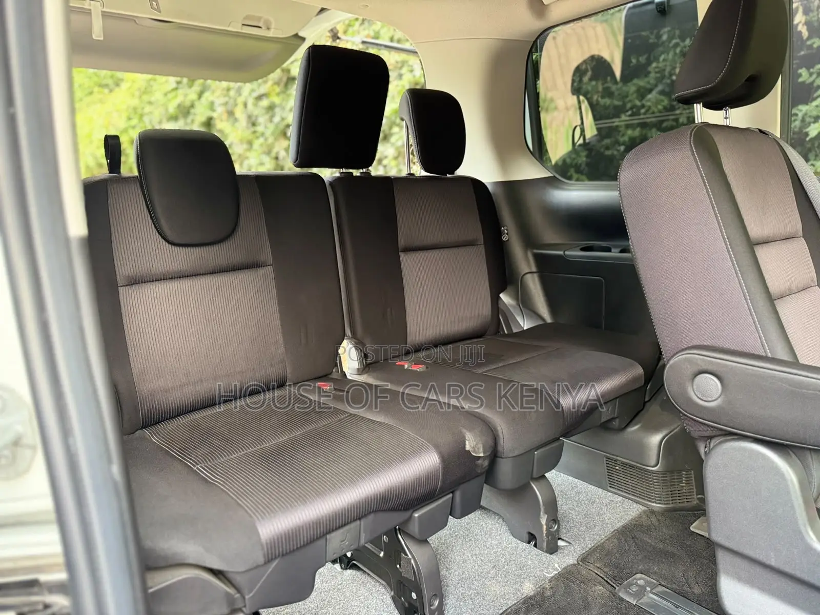 Nissan Serena 2019 White
