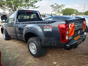 Isuzu D-MAX 2017 Gray