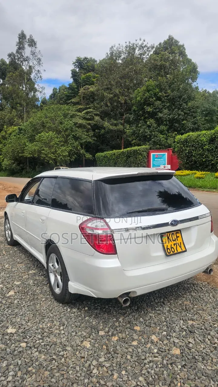 Subaru Legacy 2008 White
