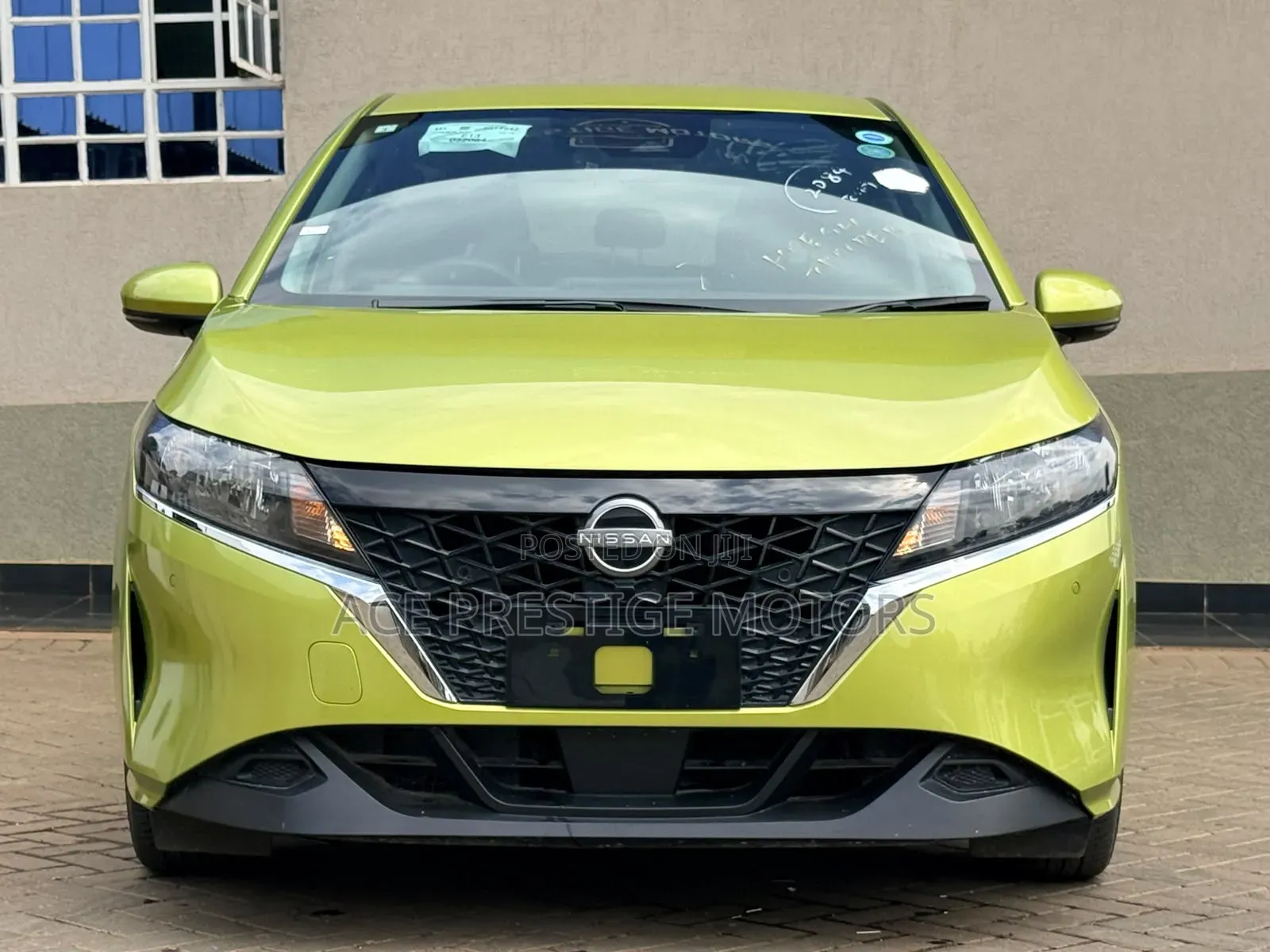 Nissan Note 1.2 Hybrid 2021 Green