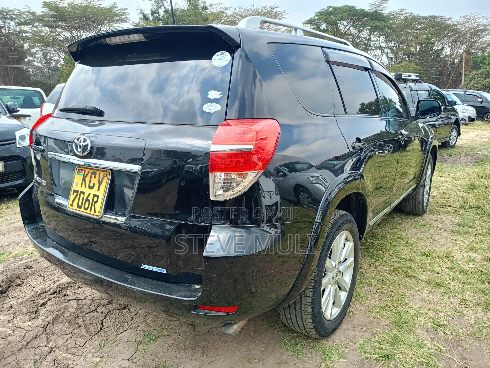 Toyota Vanguard 2012 Black
