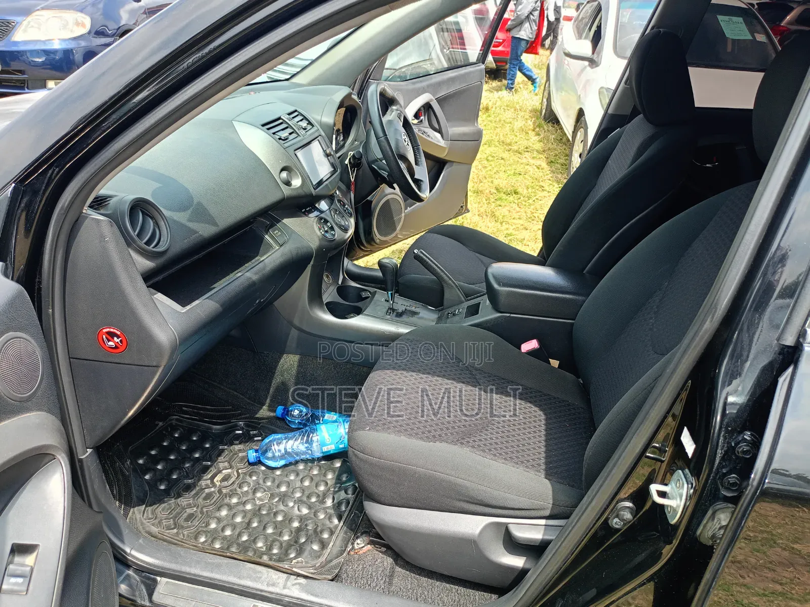 Toyota Vanguard 2012 Black