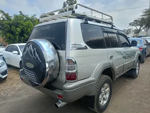 Toyota Land Cruiser Prado 1999 Silver
