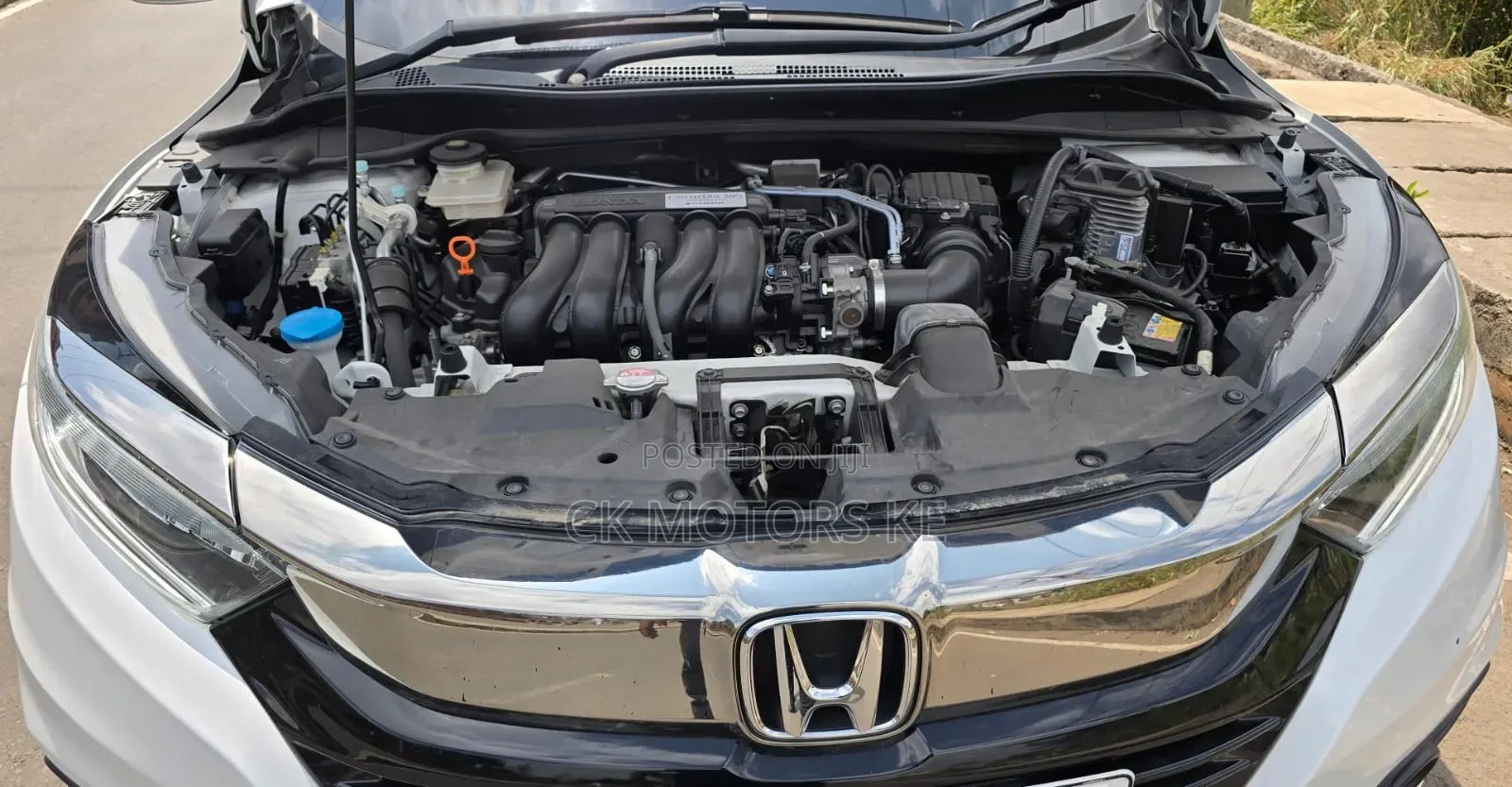 Honda Vezel 2019 White