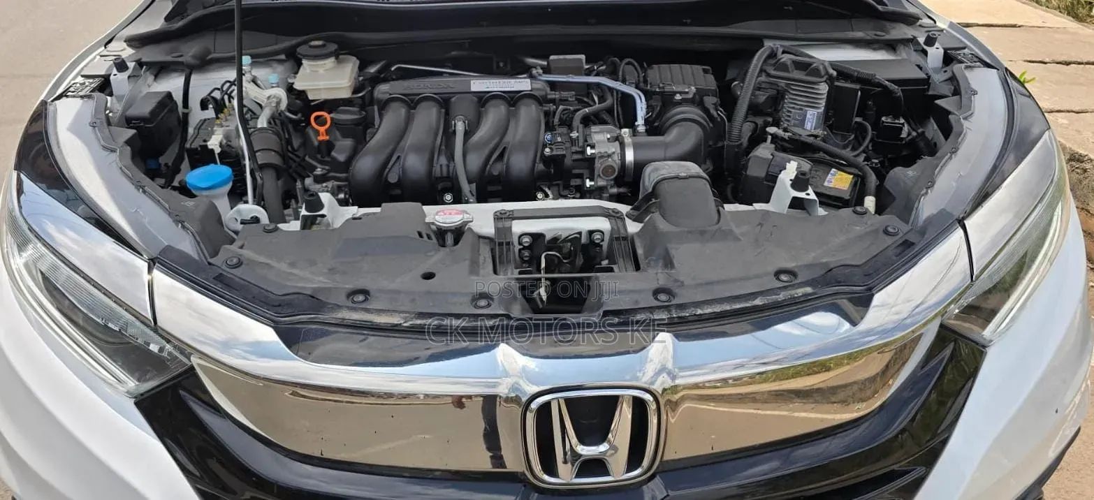 Honda Vezel 2019 White