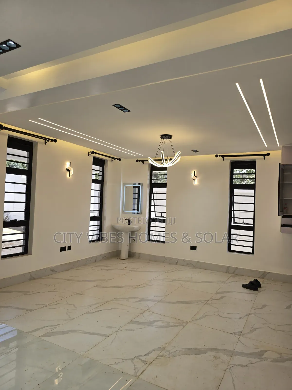 5bdrm Maisonette in Kasphat, Kiambu CBD for sale