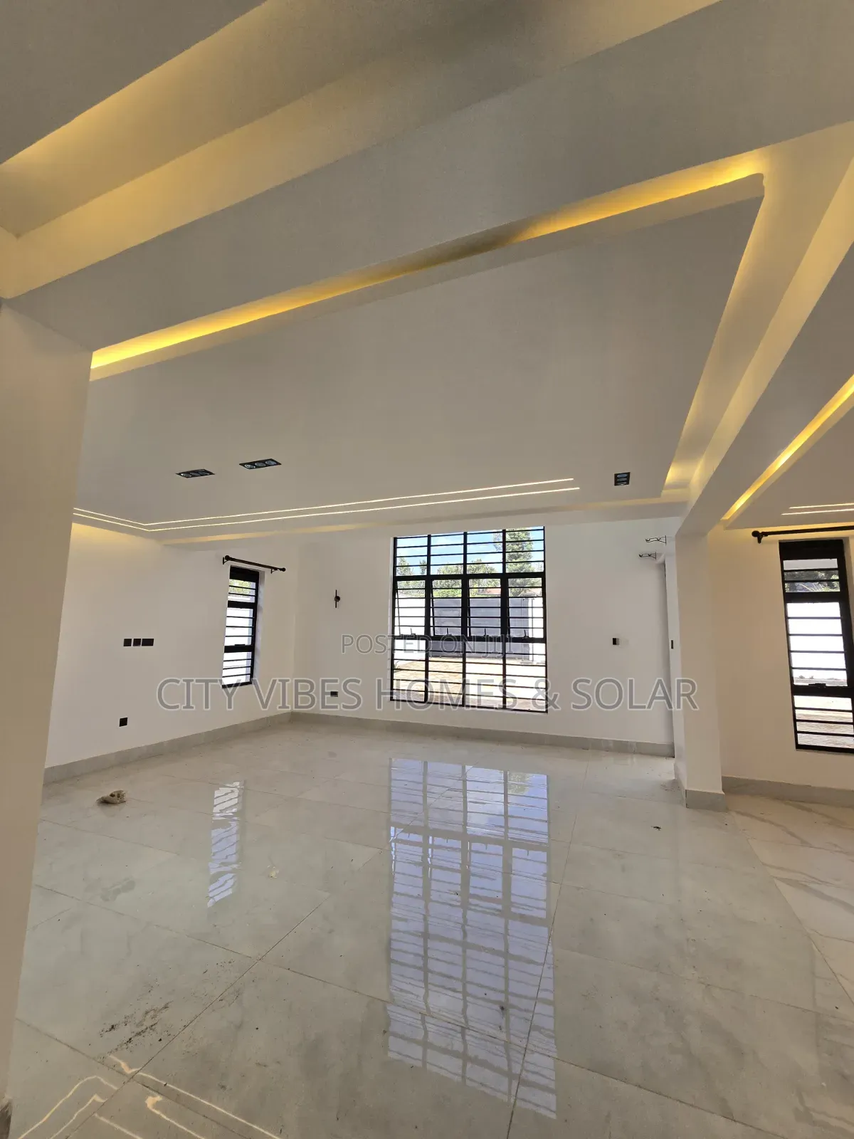 5bdrm Maisonette in Kasphat, Kiambu CBD for sale