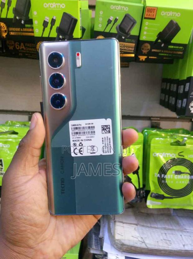 New Tecno Camon 40 Pro 5G 256 GB Green - main view