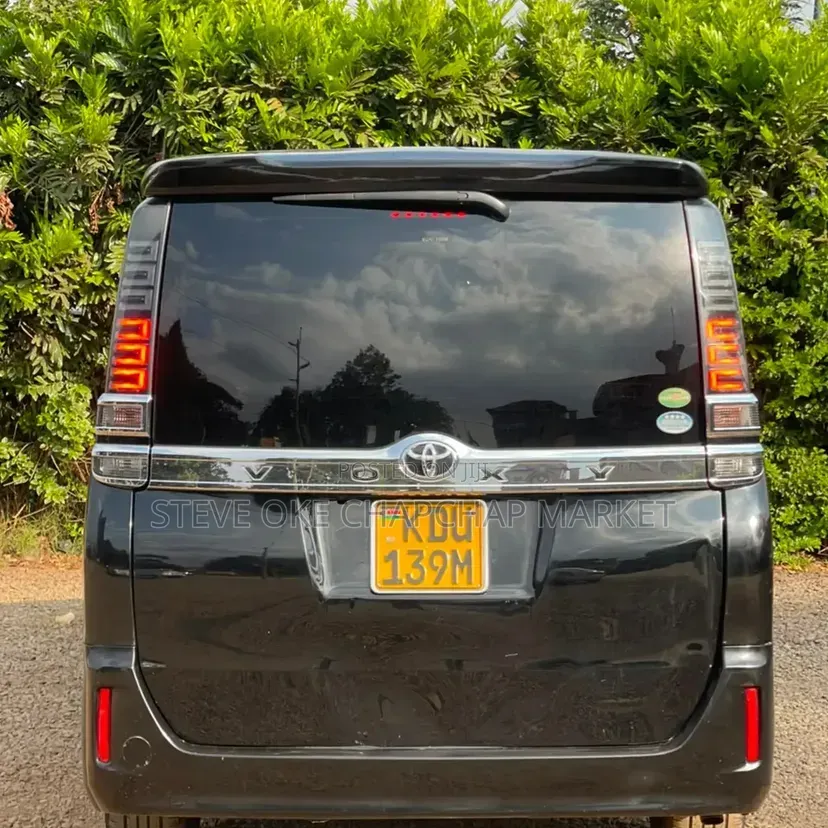 Toyota Noah 2020 Black