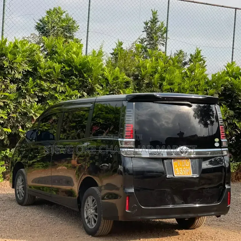 Toyota Noah 2020 Black