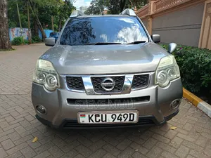 Nissan X-Trail 2012 Silver