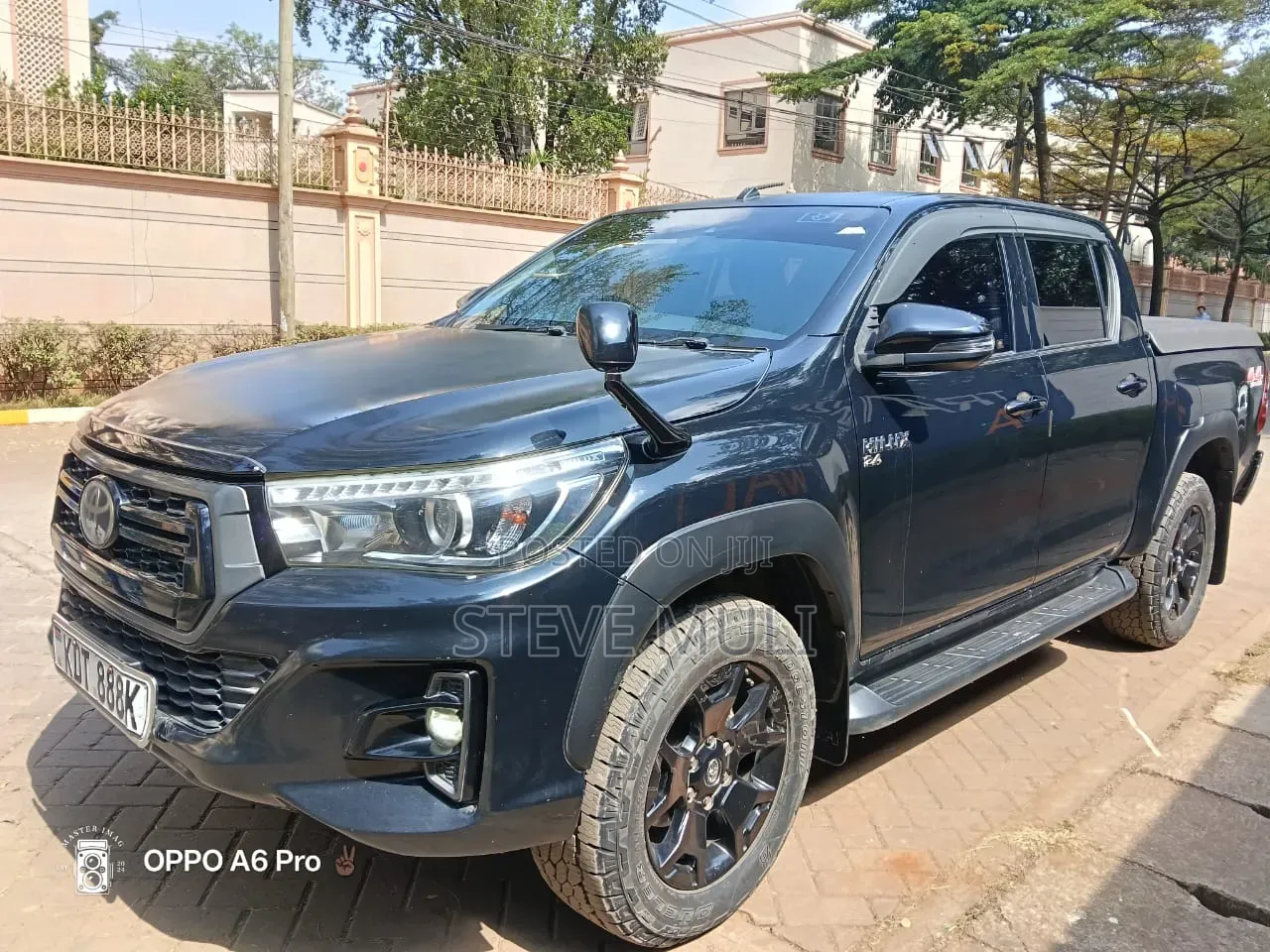 Toyota Hilux 2019 Matt Black