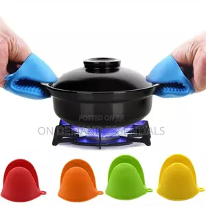 2Pc Kitchen Silicone Heat Resistant Gloves