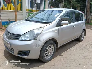 Nissan Note 2012 Silver