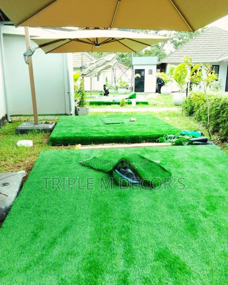 UV-Resistant Artificial Grass Carpet