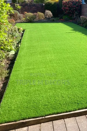 High-Density Artificial Grass
Waterproof Artificial Grass Carpet
