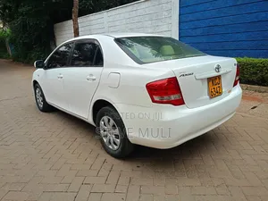 Toyota Axio 2010 White
