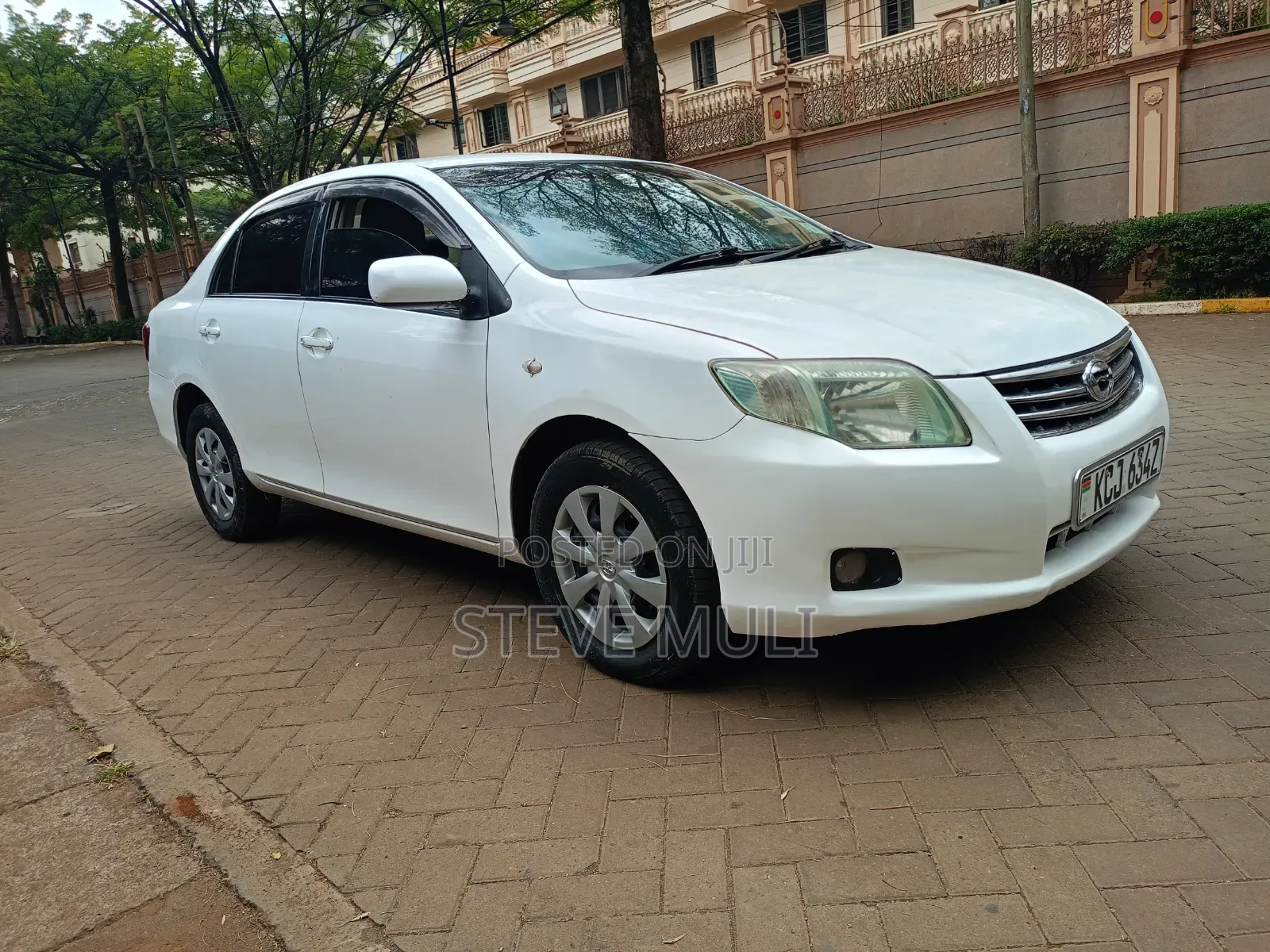 Toyota Axio 2010 White