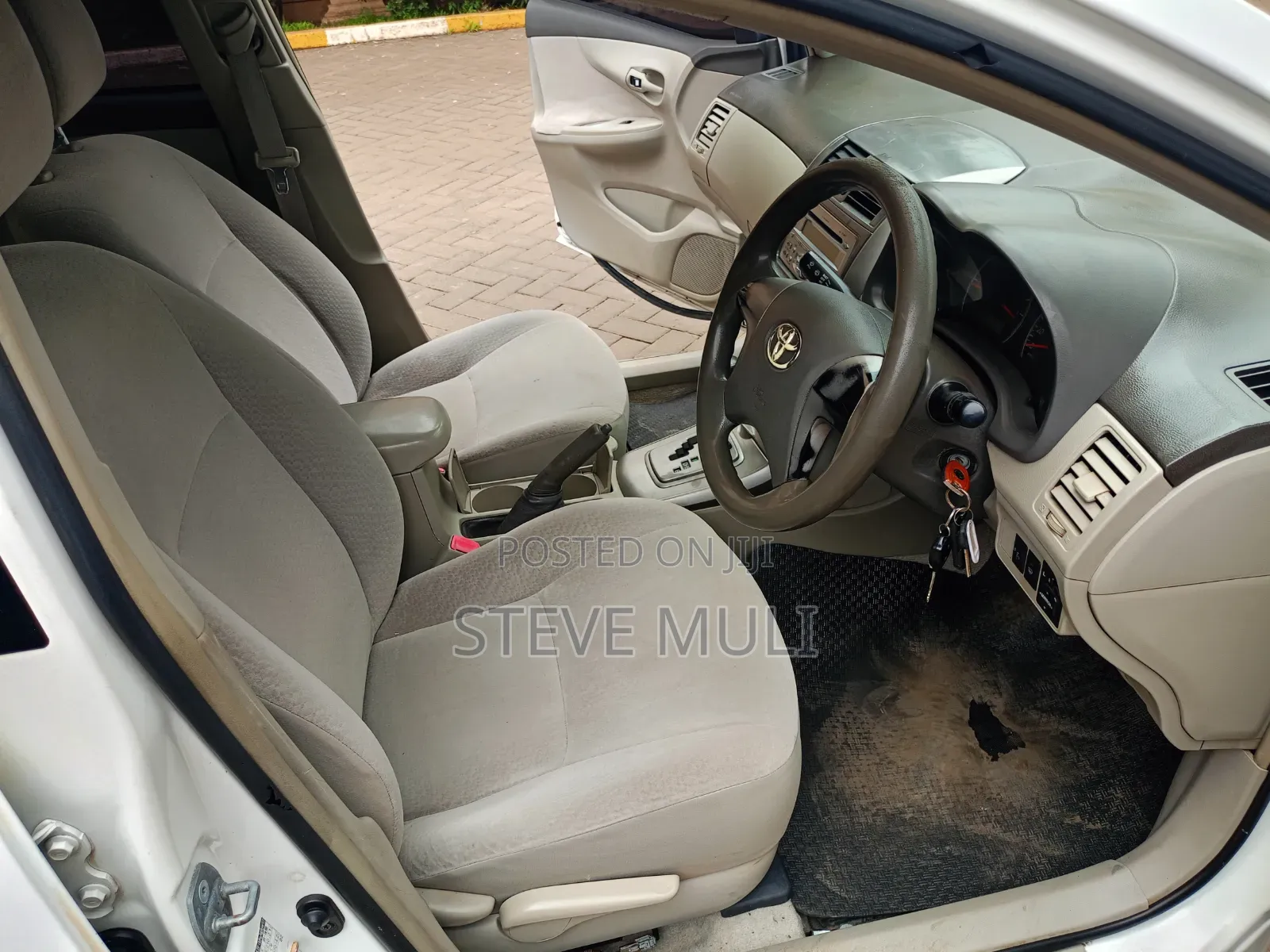 Toyota Axio 2010 White